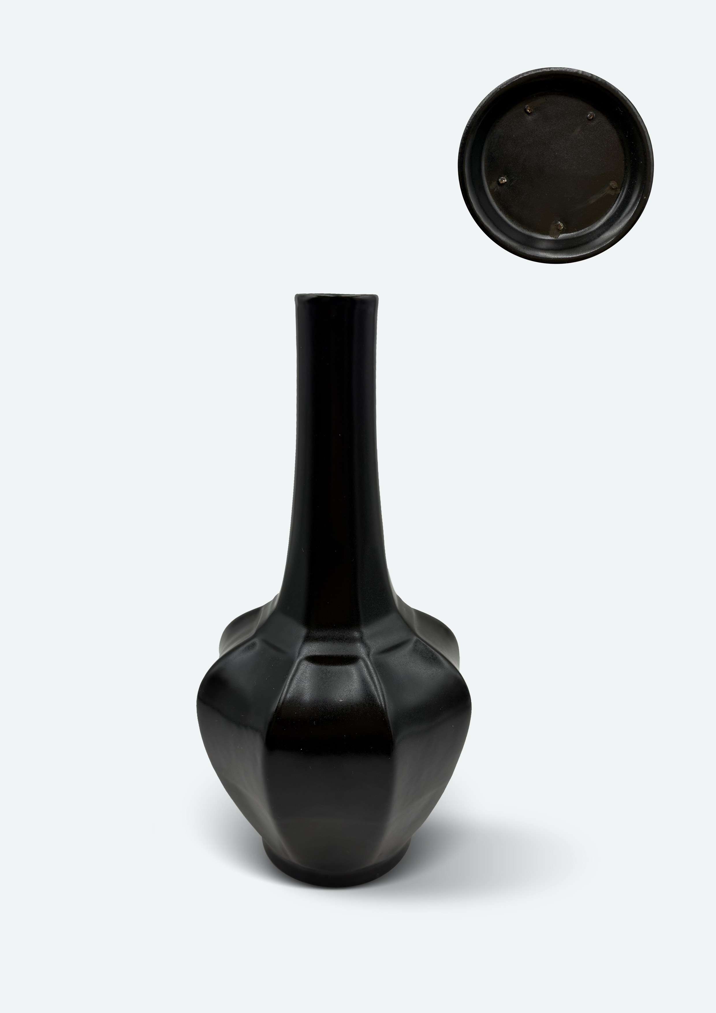 宋 黑汝窯八棱長頸瓶